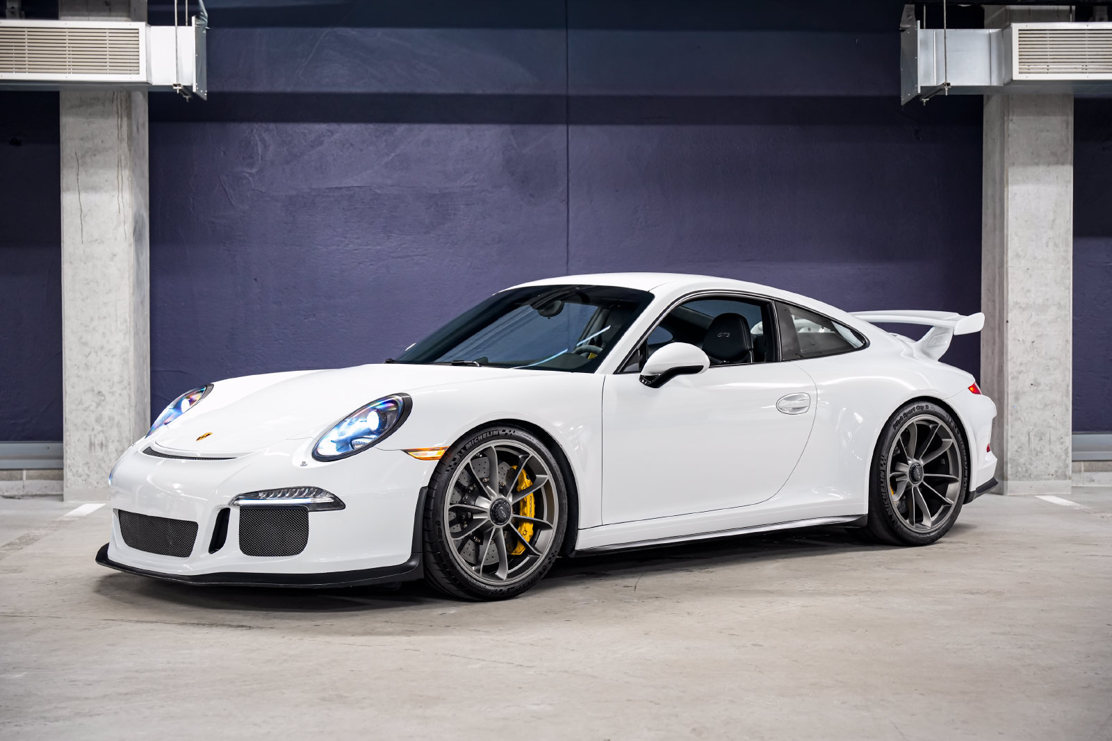 Used 2016 Porsche 911 GT3 RWD image 6