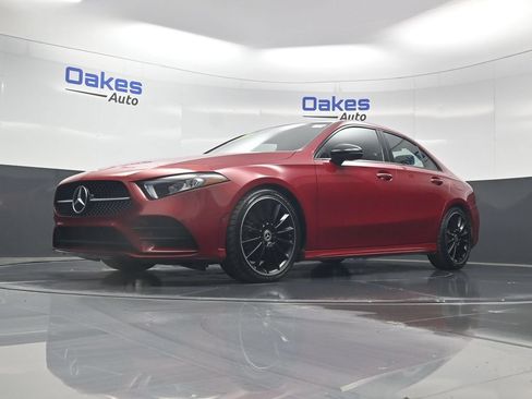 Used 2022 Mercedes-Benz A 220 4MATIC image 37