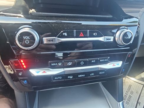 Certified 2023 Ford Explorer Limited AWD/4WD image 18