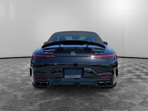Used 2022 Mercedes-Benz SL 63 AMG 4MATIC w/ Driver Assistance Package image 5