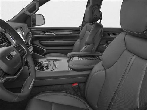 New 2025 Jeep Wagoneer Series III w/ Quick Order Package 25C Super image 6