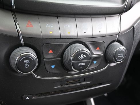 Used 2020 Dodge Journey Crossroad image 22