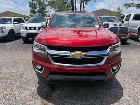 Used 2015 Chevrolet Colorado LT w/ Luxury Package RWD image 2