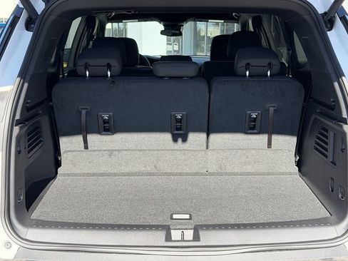 New 2025 GMC Acadia Elevation AWD/4WD image 10
