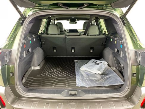 New 2026 Subaru Outback Limited XT image 29