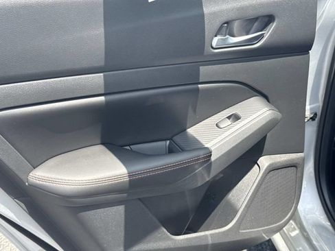 Used 2021 Nissan Altima 2.5 SR FWD image 12