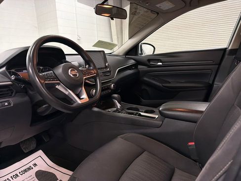 Used 2020 Nissan Altima 2.5 S image 9