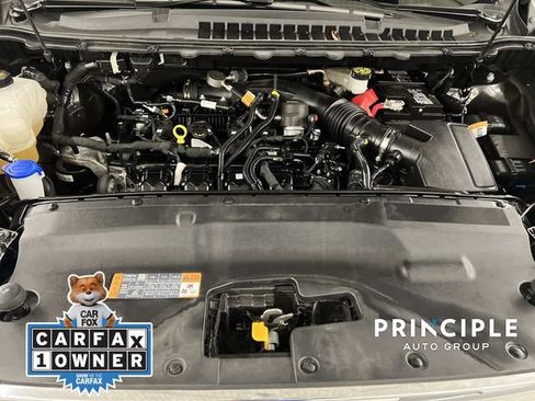 Used 2024 Ford Edge Titanium image 31