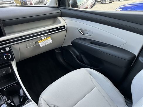 New 2026 Hyundai Tucson SEL image 5
