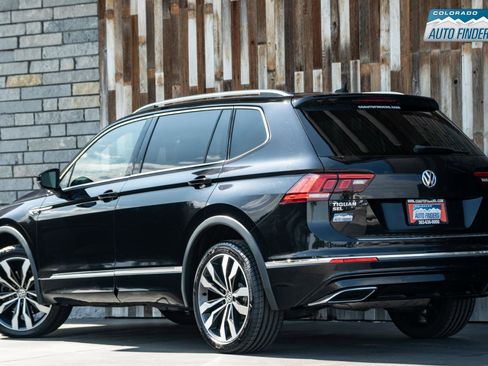 Used 2020 Volkswagen Tiguan SEL Premium R-Line AWD/4WD image 3