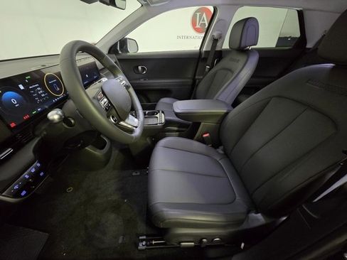 New 2025 Hyundai Ioniq 5 SEL image 10