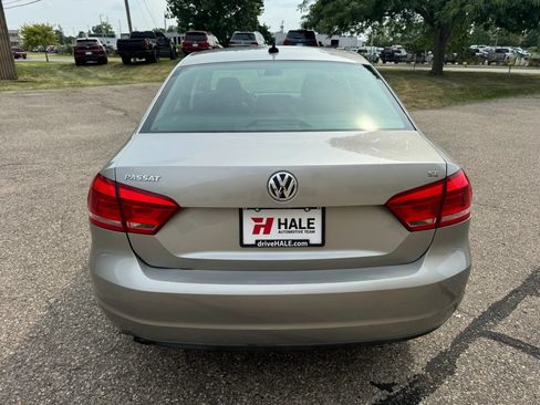 Used 2012 Volkswagen Passat 2.5 SE FWD image 8