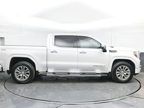 Used 2021 GMC Sierra 1500 Denali w/ Technology Package AWD/4WD image 15
