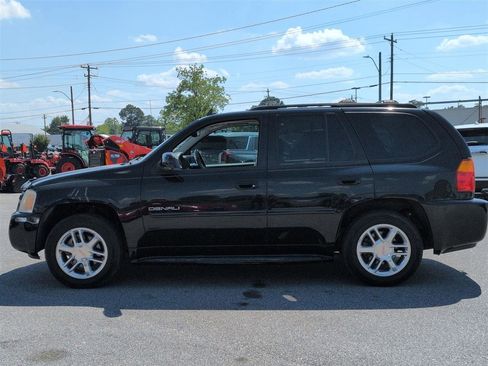 Used 2008 GMC Envoy Denali w/ Sun And 6-Disc Cd Package RWD image 6