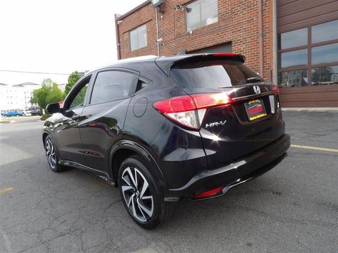 Used 2019 Honda HR-V Sport image 3