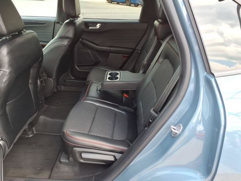 Used 2023 Ford Escape ST-Line w/ Tech Pack #1 FWD image 8