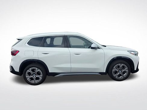 Used 2023 BMW X1 xDrive28i w/ Convenience Package AWD/4WD image 2