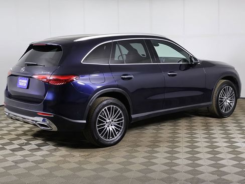 Used 2023 Mercedes-Benz GLC 300 4MATIC image 12