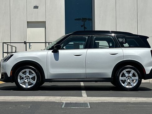 Used 2025 MINI Cooper Countryman S AWD/4WD image 6