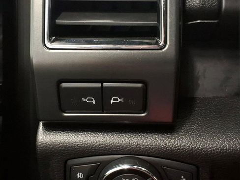 Certified 2018 Ford F150 Lariat w/ Equipment Group 502A Luxury AWD/4WD image 20