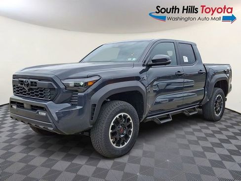 New 2026 Toyota Tacoma TRD Off-Road AWD/4WD image 3