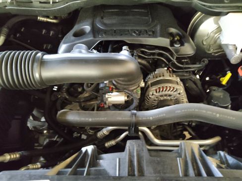 Used 2019 RAM 1500 Big Horn AWD/4WD image 30