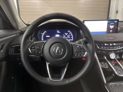 Certified 2025 Acura TLX w/ Technology Package image 17