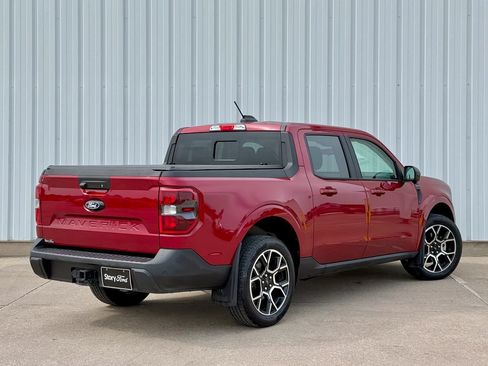 Used 2025 Ford Maverick Lariat w/ 4K Tow Package AWD/4WD image 6