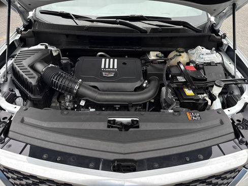Used 2024 Cadillac XT6 Luxury FWD image 37