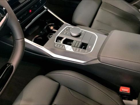 New 2026 BMW 330i Sedan w/ Premium Package image 7