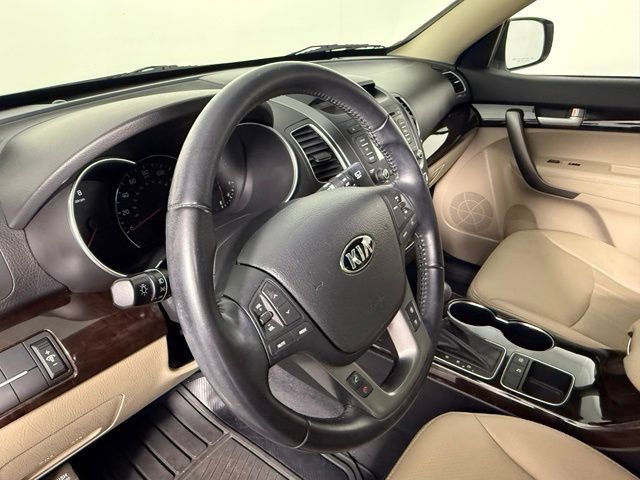Used 2015 Kia Sorento LX FWD image 16