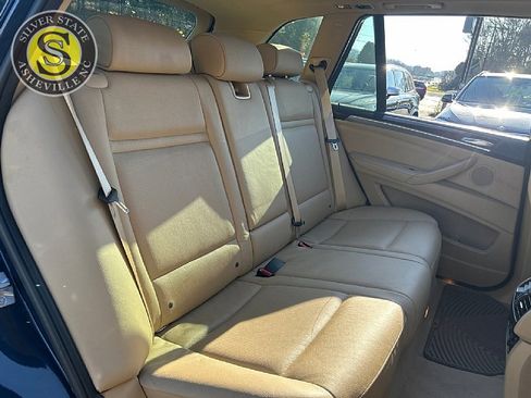 Used 2013 BMW X5 xDrive35i image 19