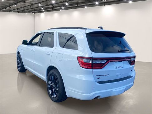 Used 2023 Dodge Durango R/T AWD/4WD image 5
