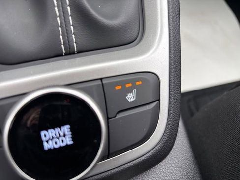 New 2026 Hyundai Venue SEL FWD image 11
