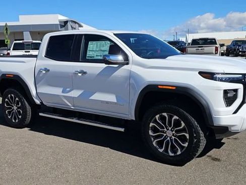 New 2026 GMC Canyon Denali image 2