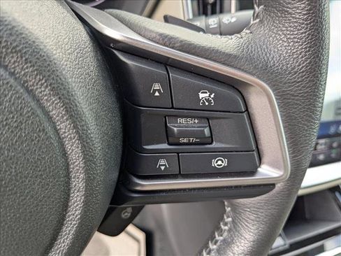 Used 2023 Subaru Outback Limited image 11
