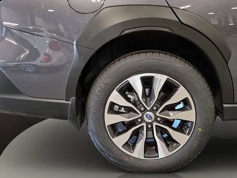 Used 2024 Subaru Outback Limited AWD/4WD image 35