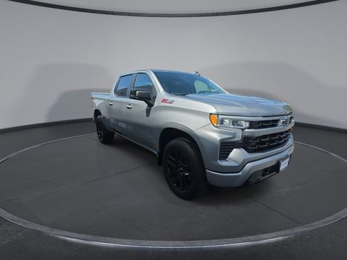 Used 2023 Chevrolet Silverado 1500 RST w/ Z71 Off-Road Package AWD/4WD image 15