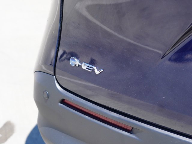 Certified 2026 Toyota Sienna XLE FWD image 10