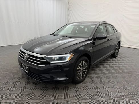 Used 2019 Volkswagen Jetta SEL FWD image 2