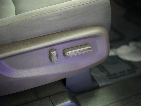 Used 2019 Honda Odyssey EX image 50
