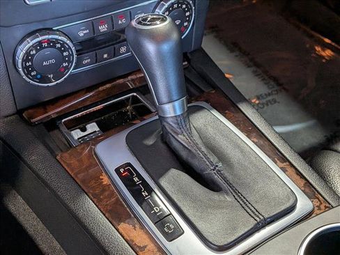 Used 2014 Mercedes-Benz C 250 Sedan image 12