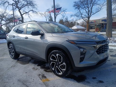 New 2026 Chevrolet Trax RS w/ Sunroof Package image 1