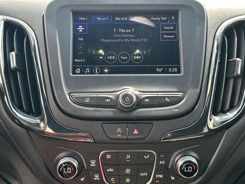 Used 2023 Chevrolet Equinox RS FWD image 29