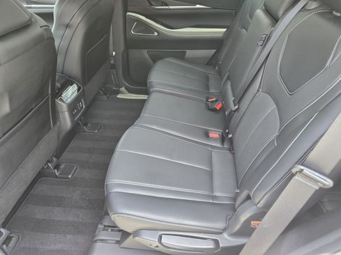 Used 2023 INFINITI QX60 Sensory w/ Vision Package AWD/4WD image 23