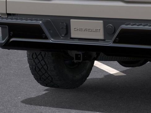 New 2026 Chevrolet Silverado 1500 ZR2 image 14