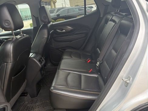 Used 2020 GMC Terrain SLT image 5