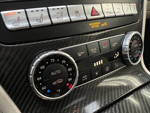 Used 2018 Mercedes-Benz SL 550 image 49