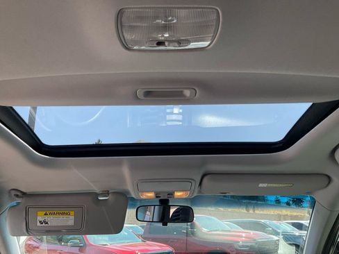 Used 2010 Honda CR-V EX image 16
