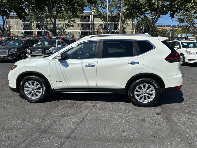 Used 2019 Nissan Rogue SV FWD image 8